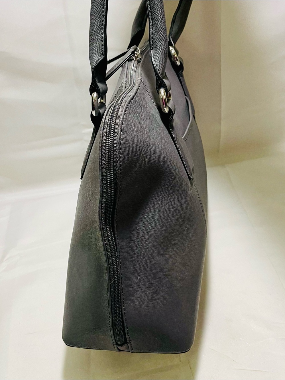 Tignanello "Clean & Classic" Saffiano Leather Satchel / Tote, LNC - Picture 16 of 16